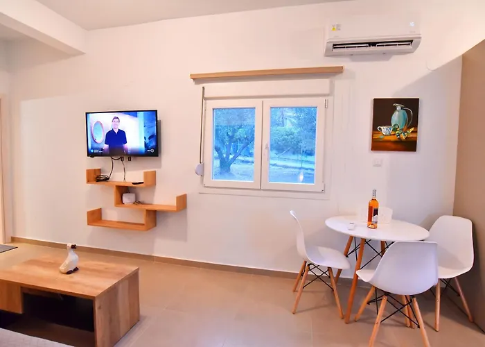 Adams Tatil Evi PalaiónTsiflíkion